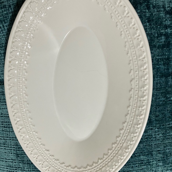 Ceriart S.A. Portugal White Platter 14.5" L X 9.75” W. ~ gently used, gorgeous - Picture 3 of 9